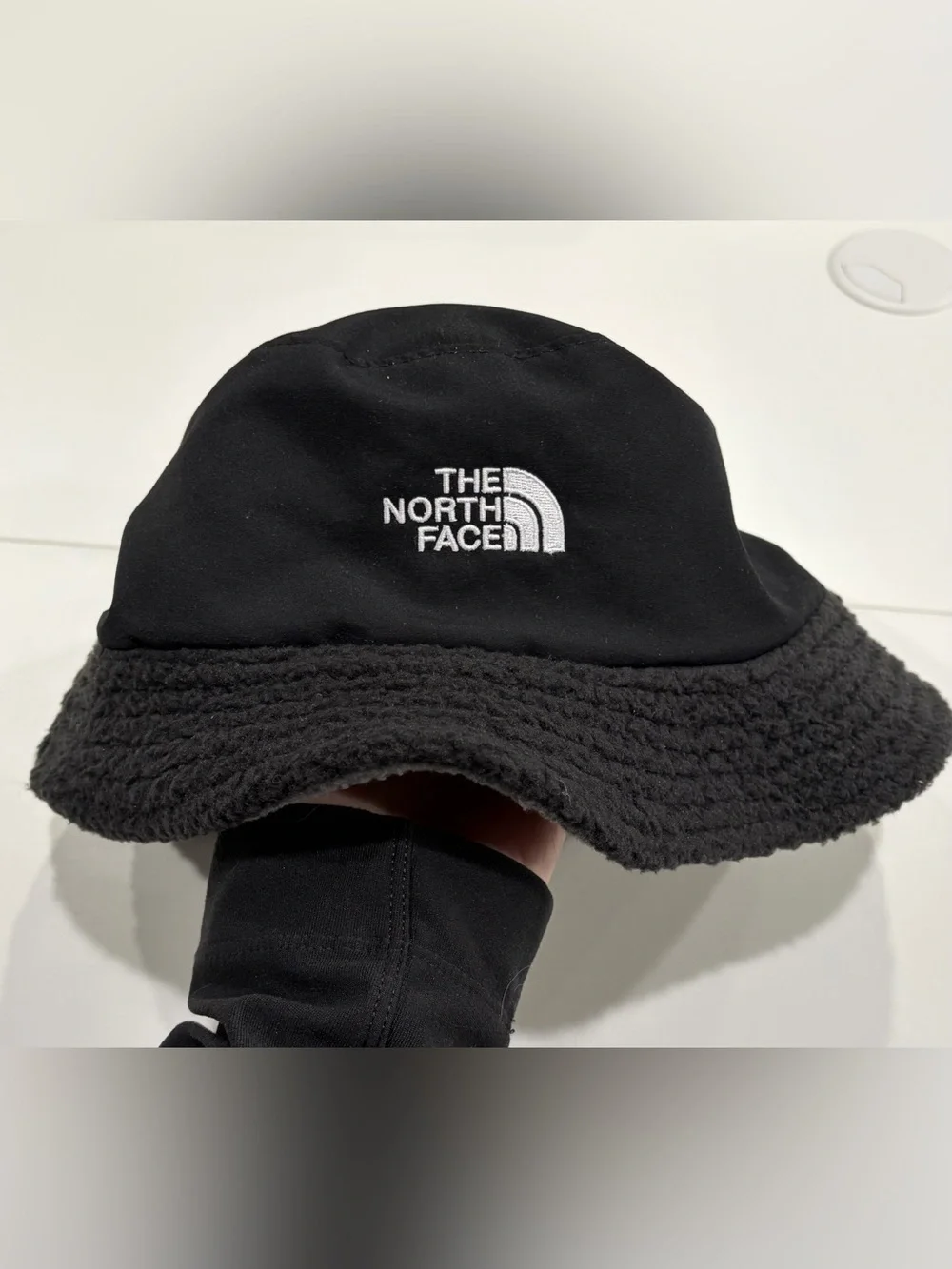 The North Face Adult S/M Yumiori Fleece Bucket Hat Gray Black NWT Adjustable